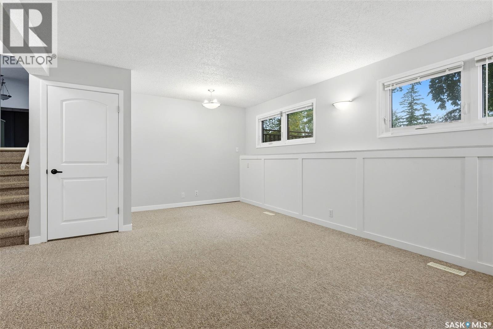 726 Mcintosh Street N, Regina, Saskatchewan  S4R 5Z4 - Photo 25 - SK047074