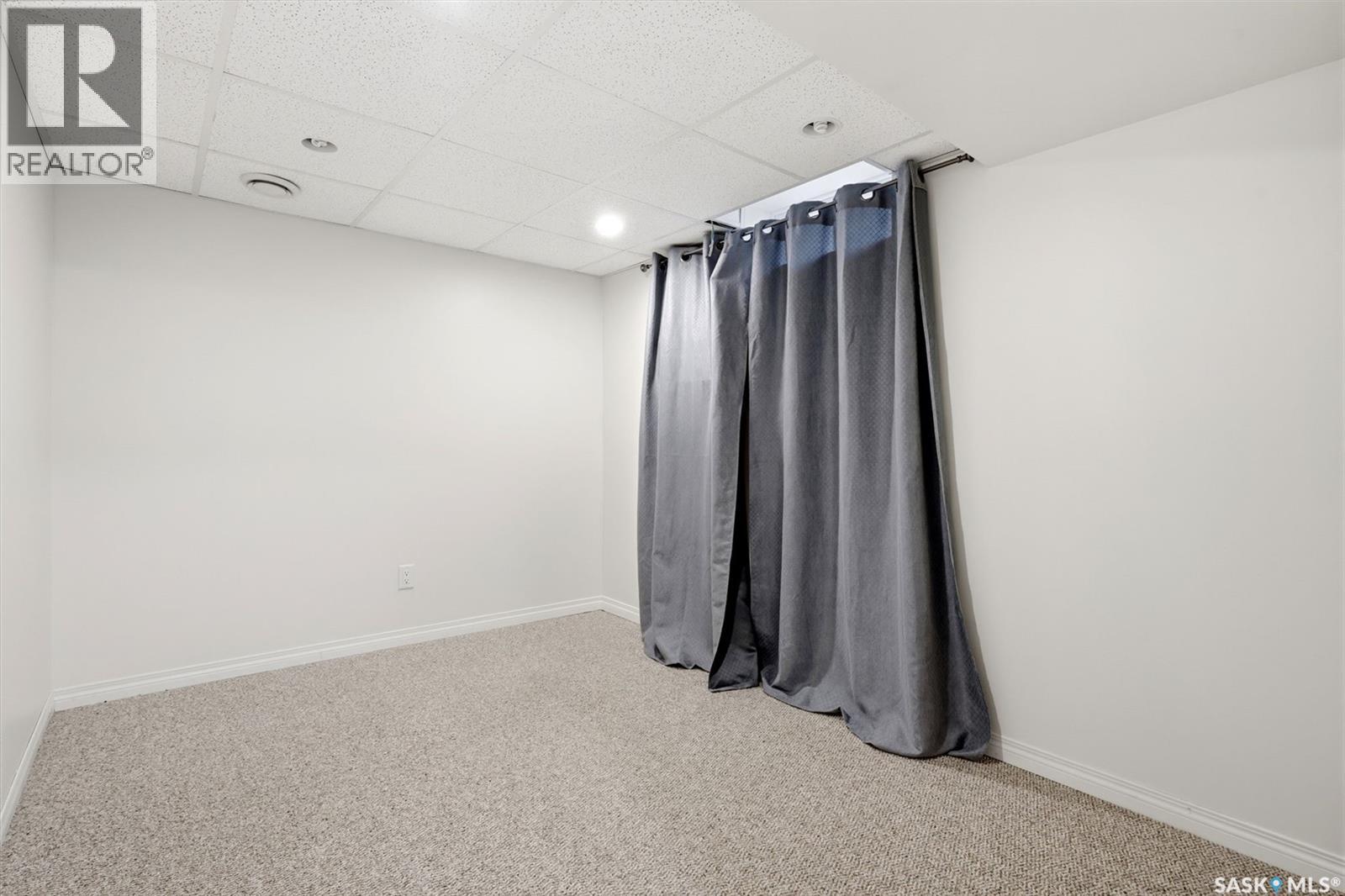 726 Mcintosh Street N, Regina, Saskatchewan  S4R 5Z4 - Photo 31 - SK047074
