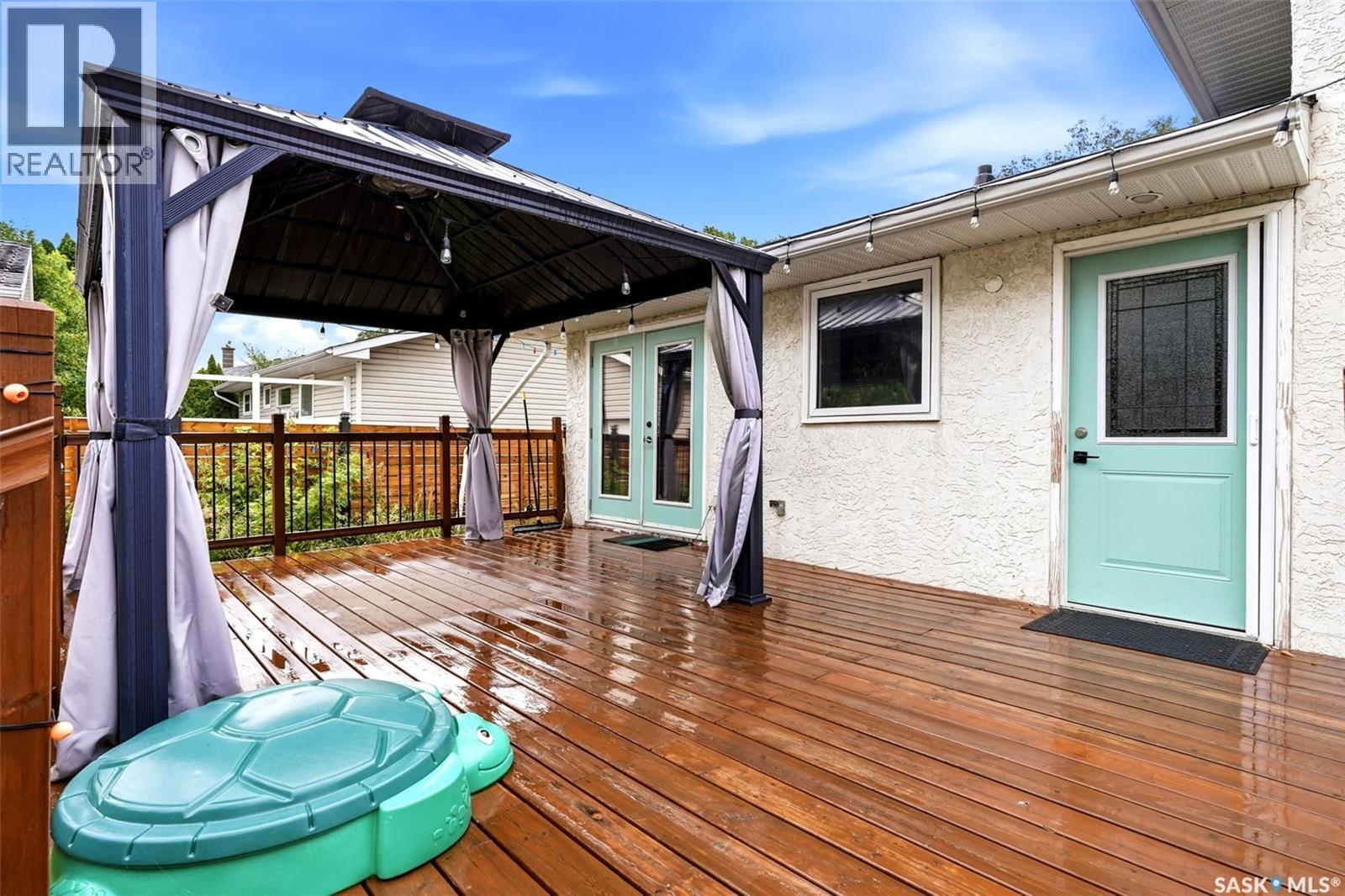 726 Mcintosh Street N, Regina, Saskatchewan  S4R 5Z4 - Photo 36 - SK047074