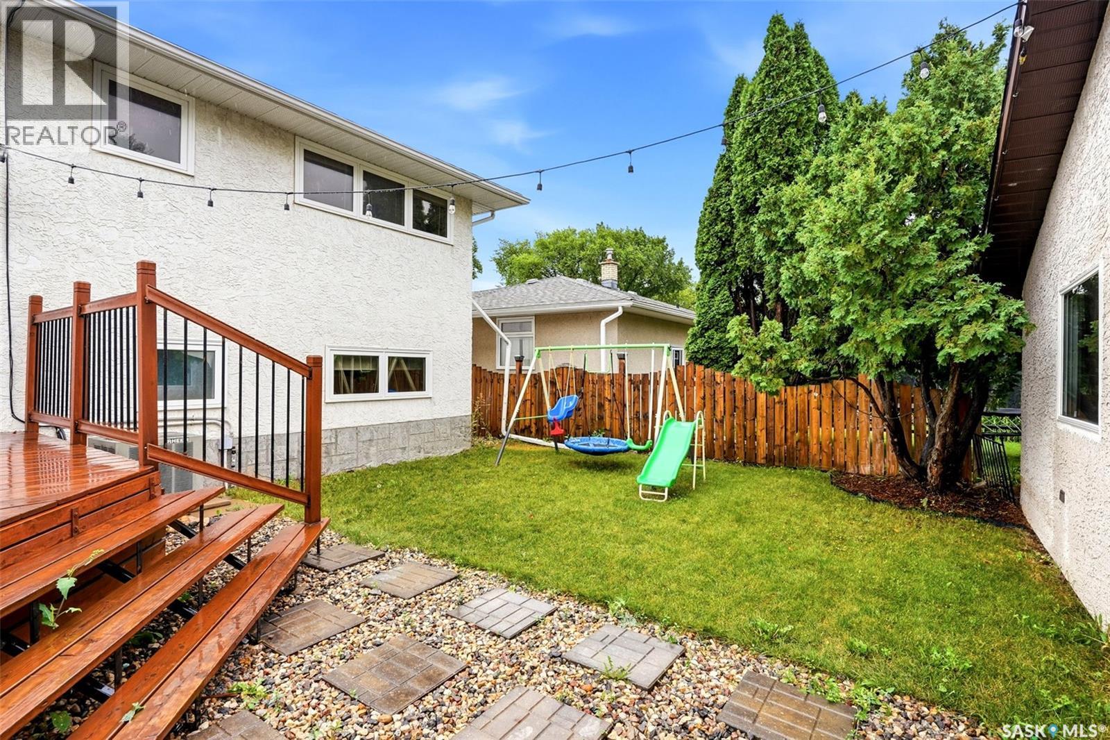 726 Mcintosh Street N, Regina, Saskatchewan  S4R 5Z4 - Photo 37 - SK047074