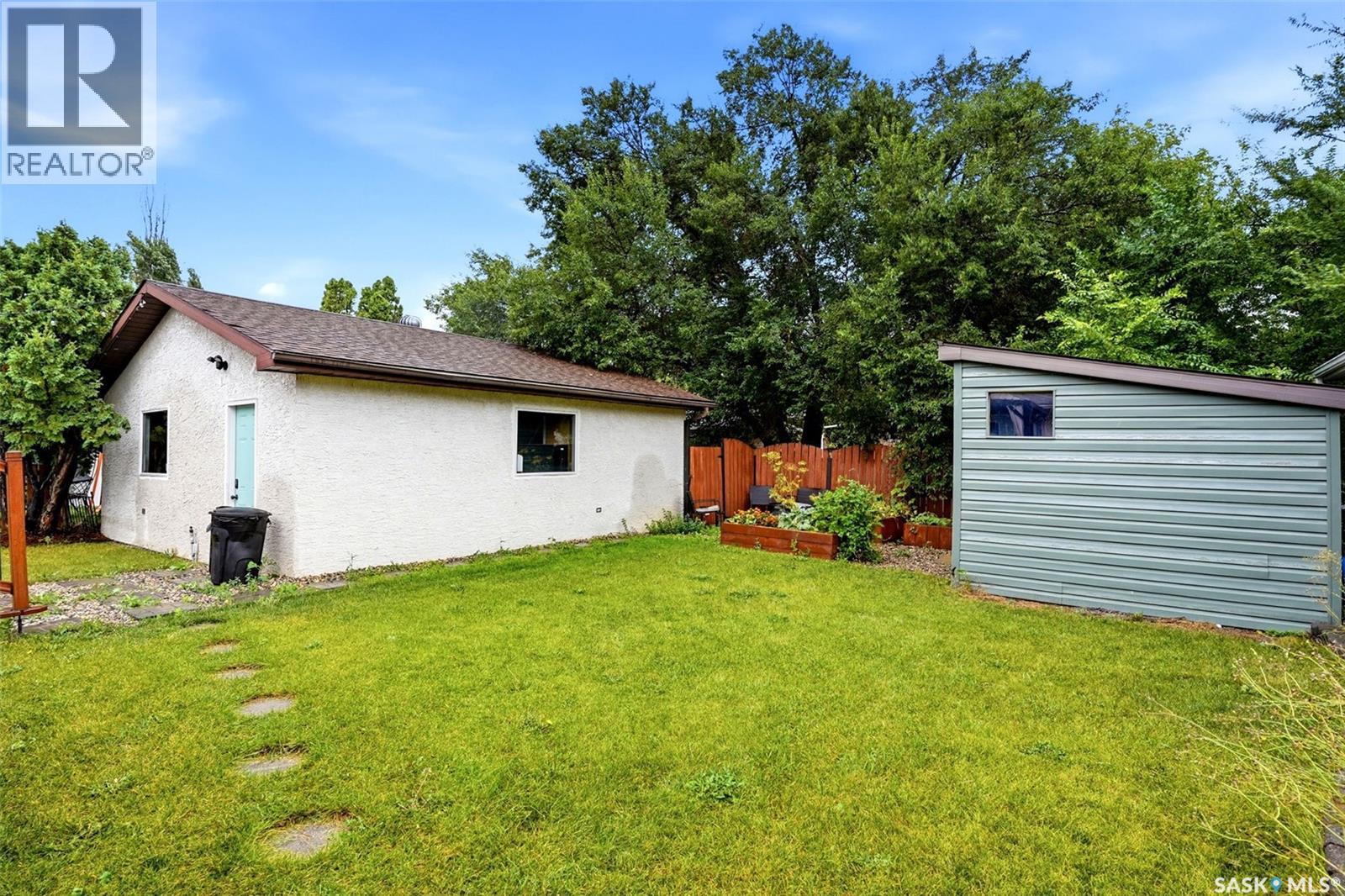 726 Mcintosh Street N, Regina, Saskatchewan  S4R 5Z4 - Photo 39 - SK047074