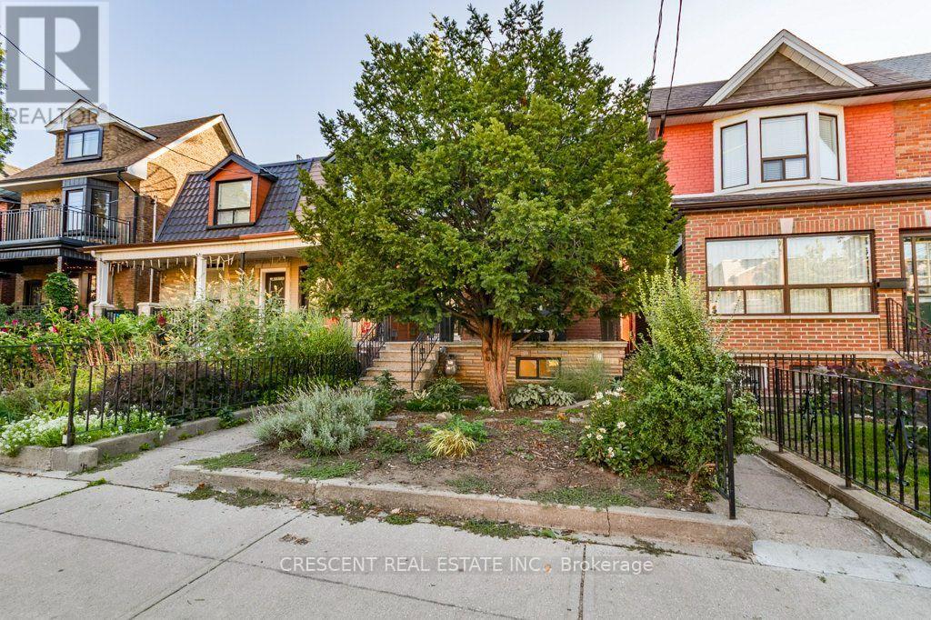 Lower - 603 Saint Clarens Avenue, Toronto, Ontario  M6H 3W8 - Photo 15 - W13731674