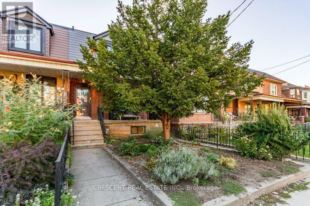 Lower - 603 Saint Clarens Avenue, Toronto, Ontario  M6H 3W8 - Photo 19 - W13731674