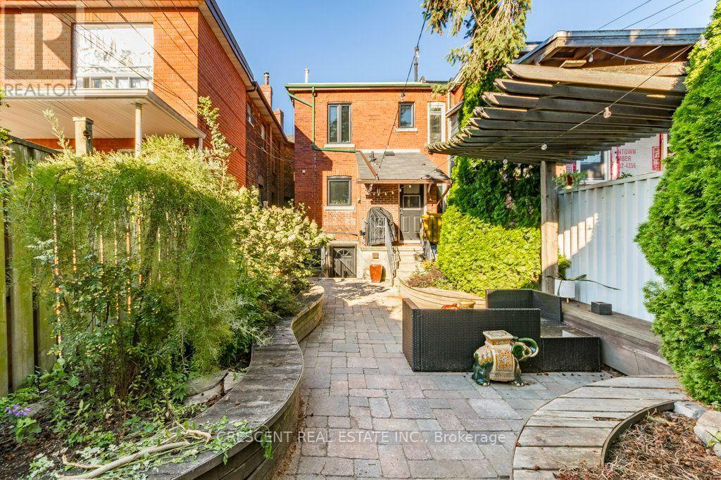 Lower - 603 Saint Clarens Avenue, Toronto, Ontario  M6H 3W8 - Photo 25 - W13731674