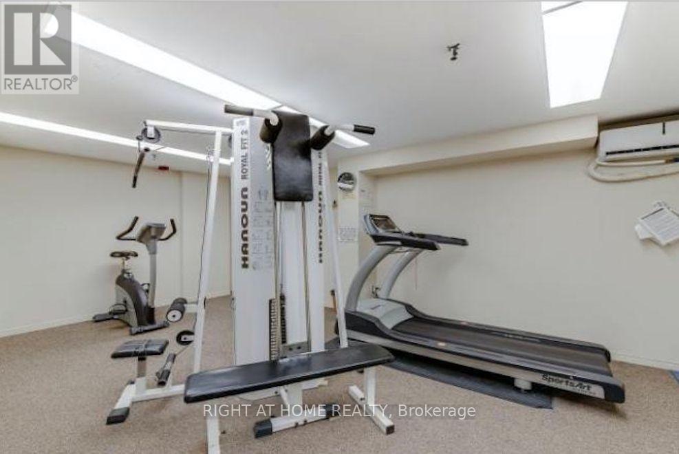 905 - 400 Webb Drive, Mississauga, Ontario  L5B 3Z7 - Photo 14 - W13731694