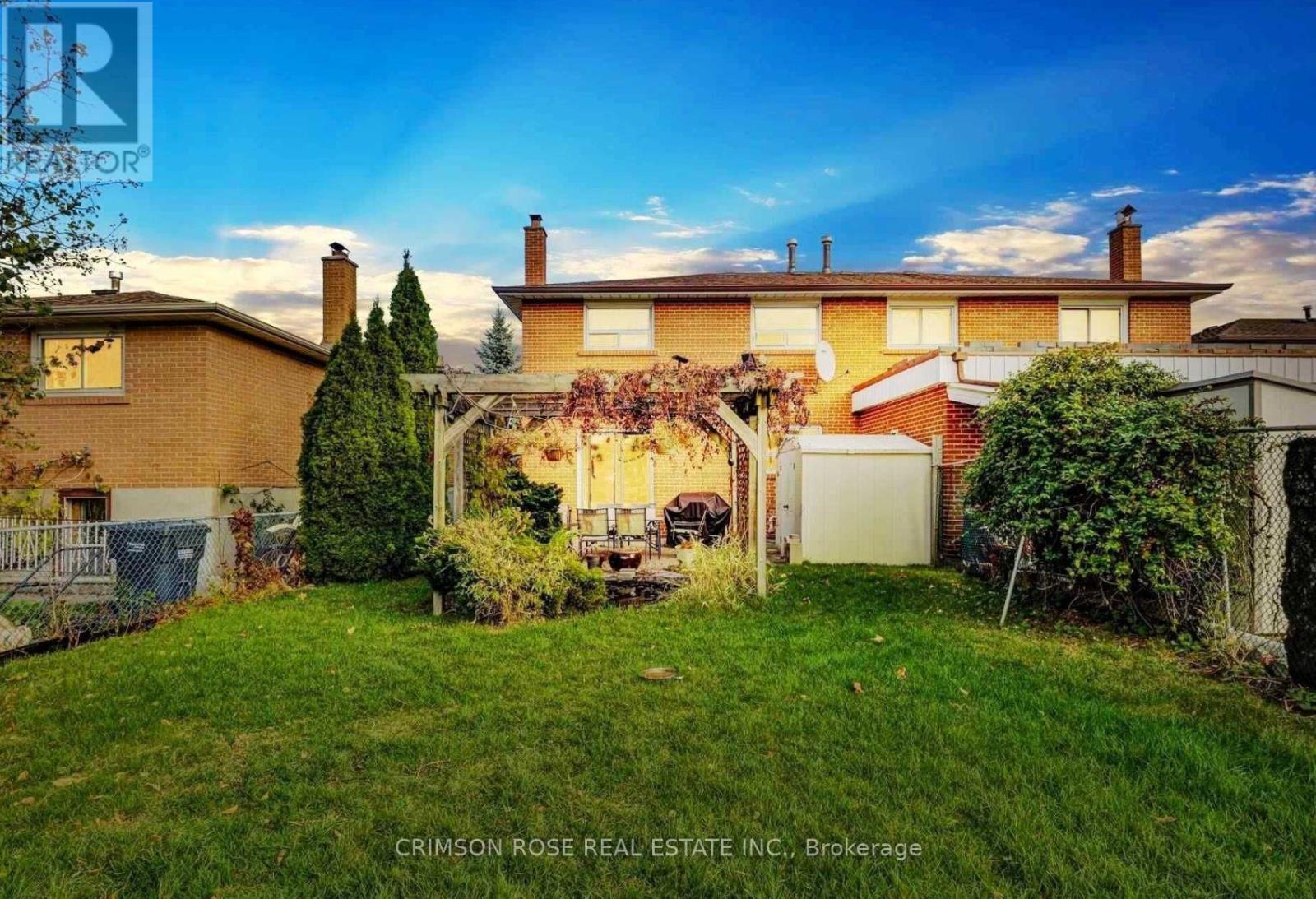 Main Floor - 481 Fergo Avenue, Mississauga, Ontario  L5B 2J2 - Photo 12 - W13731730