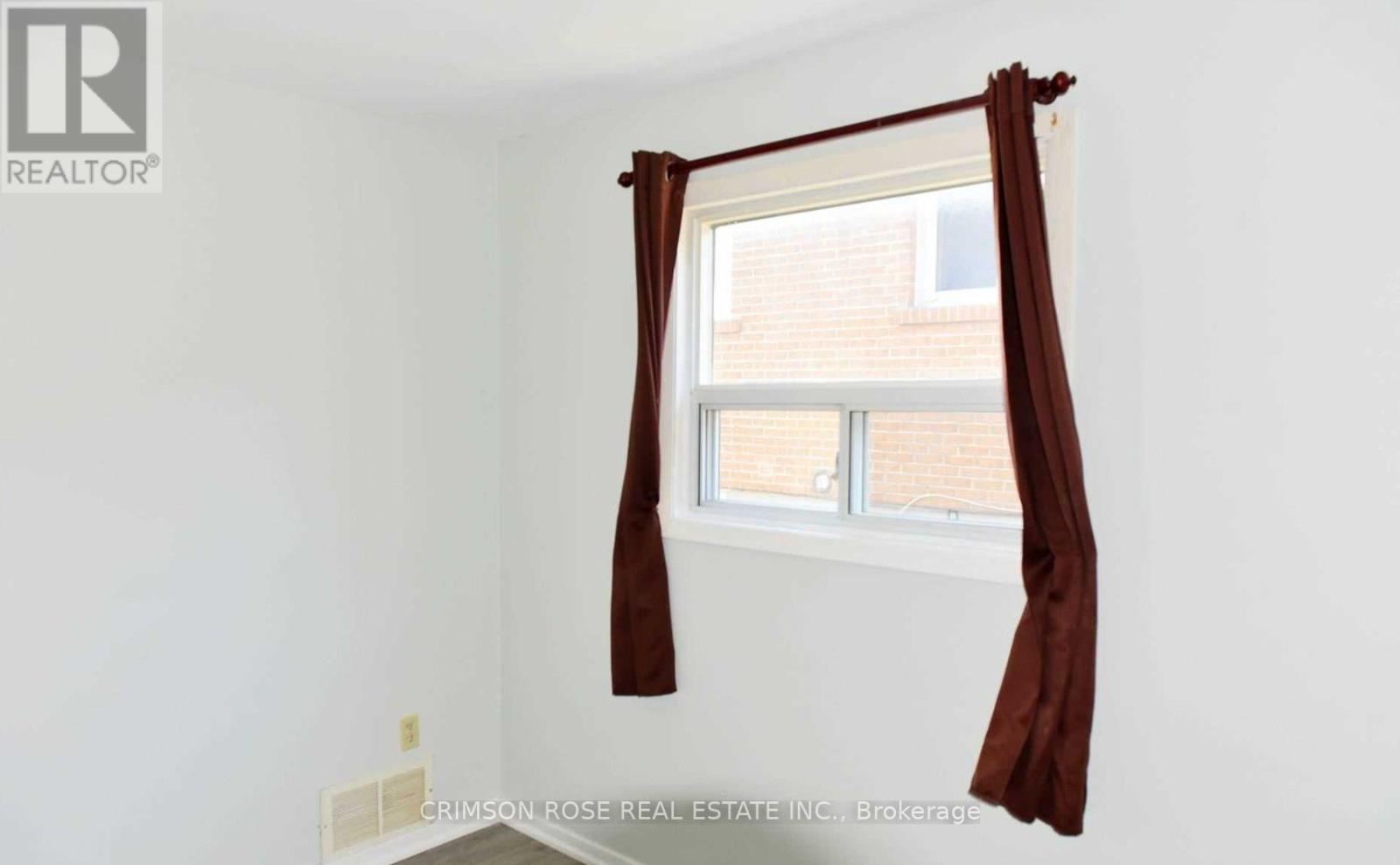 Main Floor - 481 Fergo Avenue, Mississauga, Ontario  L5B 2J2 - Photo 9 - W13731730