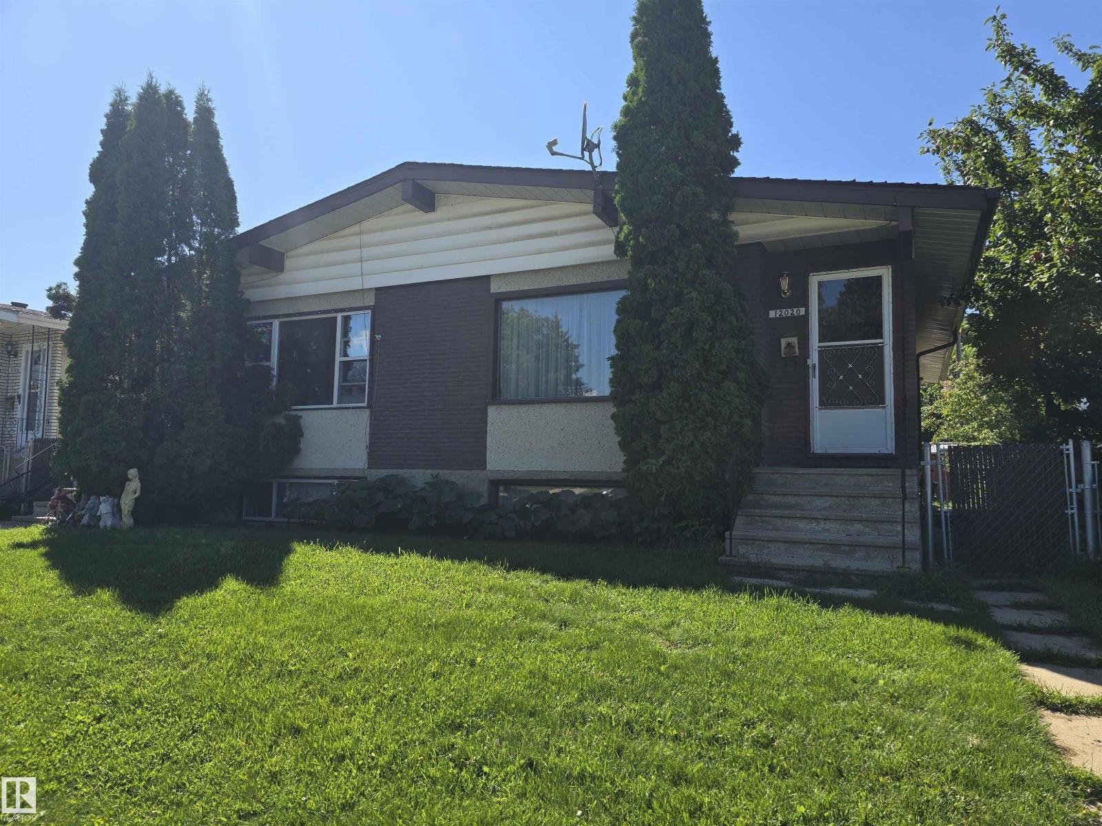 12020 54 St Nw, Edmonton, Alberta  T5W 3N3 - Photo 1 - E4506404