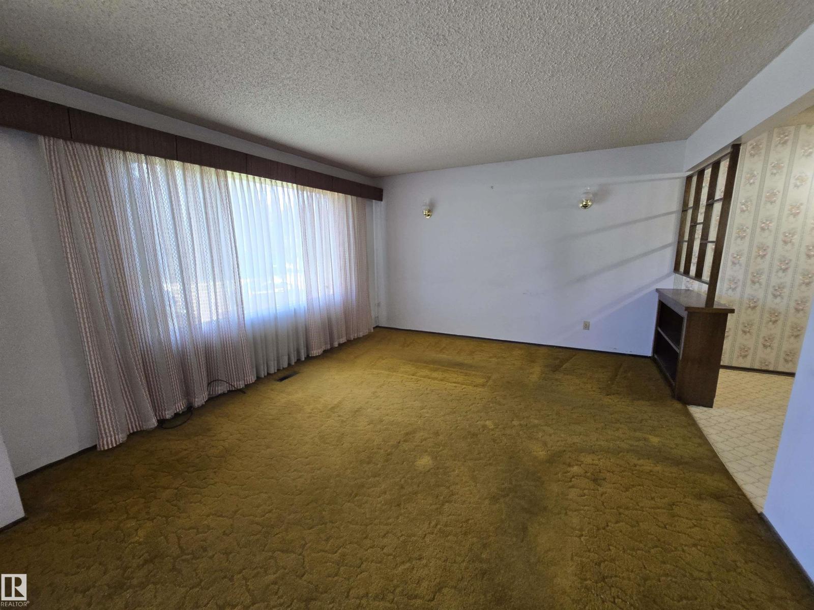 12020 54 St Nw, Edmonton, Alberta  T5W 3N3 - Photo 4 - E4506404