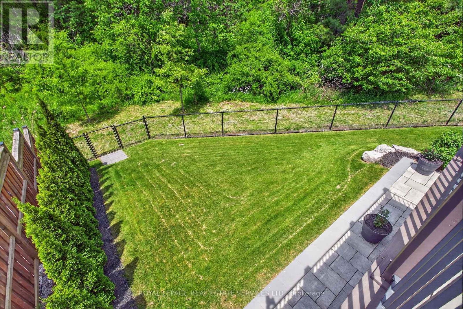31 Dorr Court, Hamilton, Ontario  L9K 0H4 - Photo 17 - X13731780