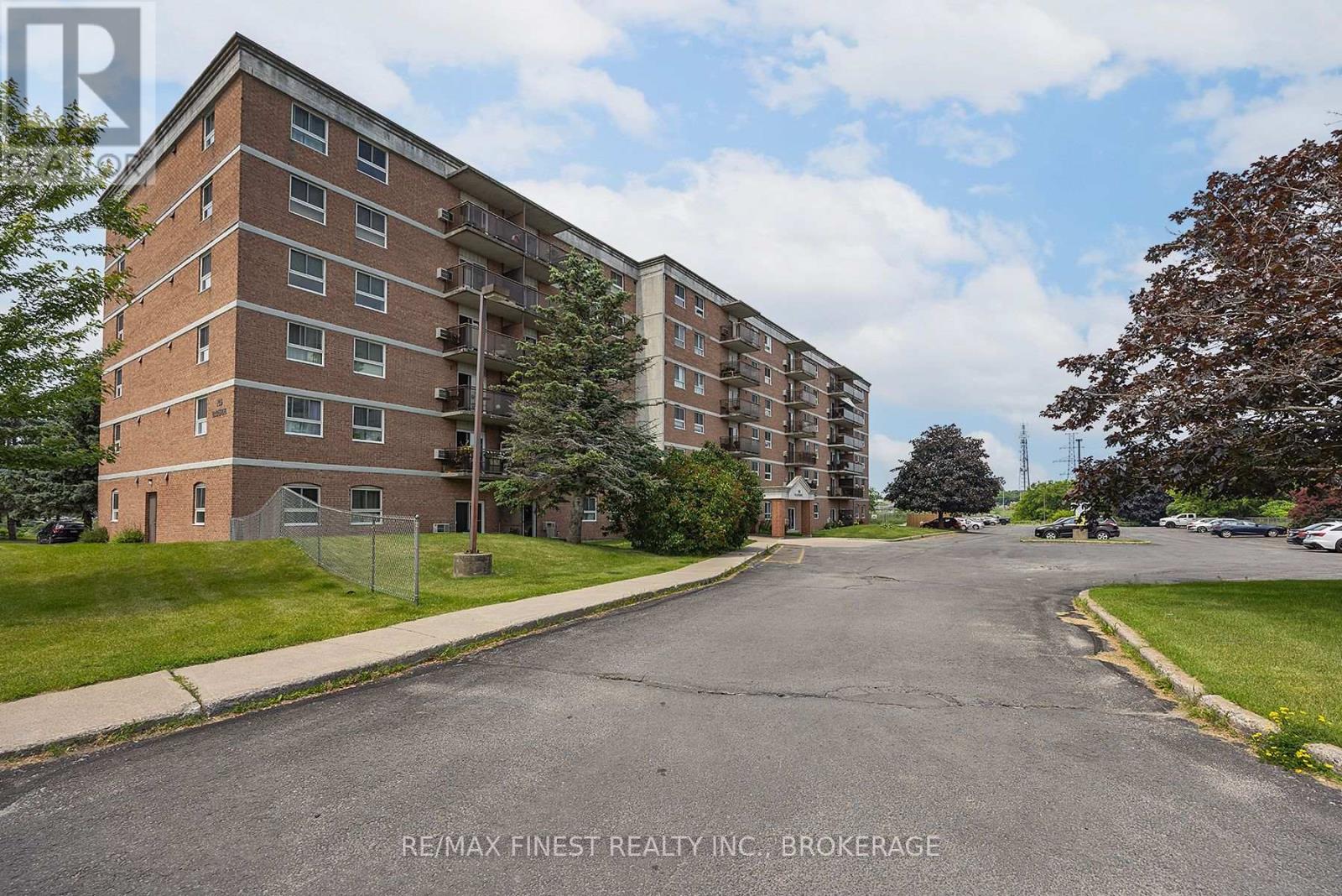 610 - 745 DAVIS DRIVE, Kingston, Ontario
