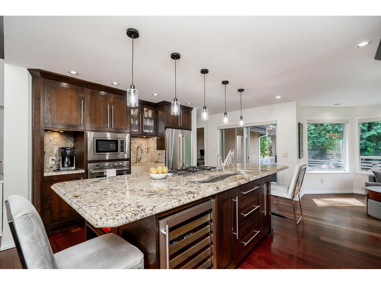 1837 134a Street, Surrey, British Columbia  V4A 9E2 - Photo 8 - R3159910