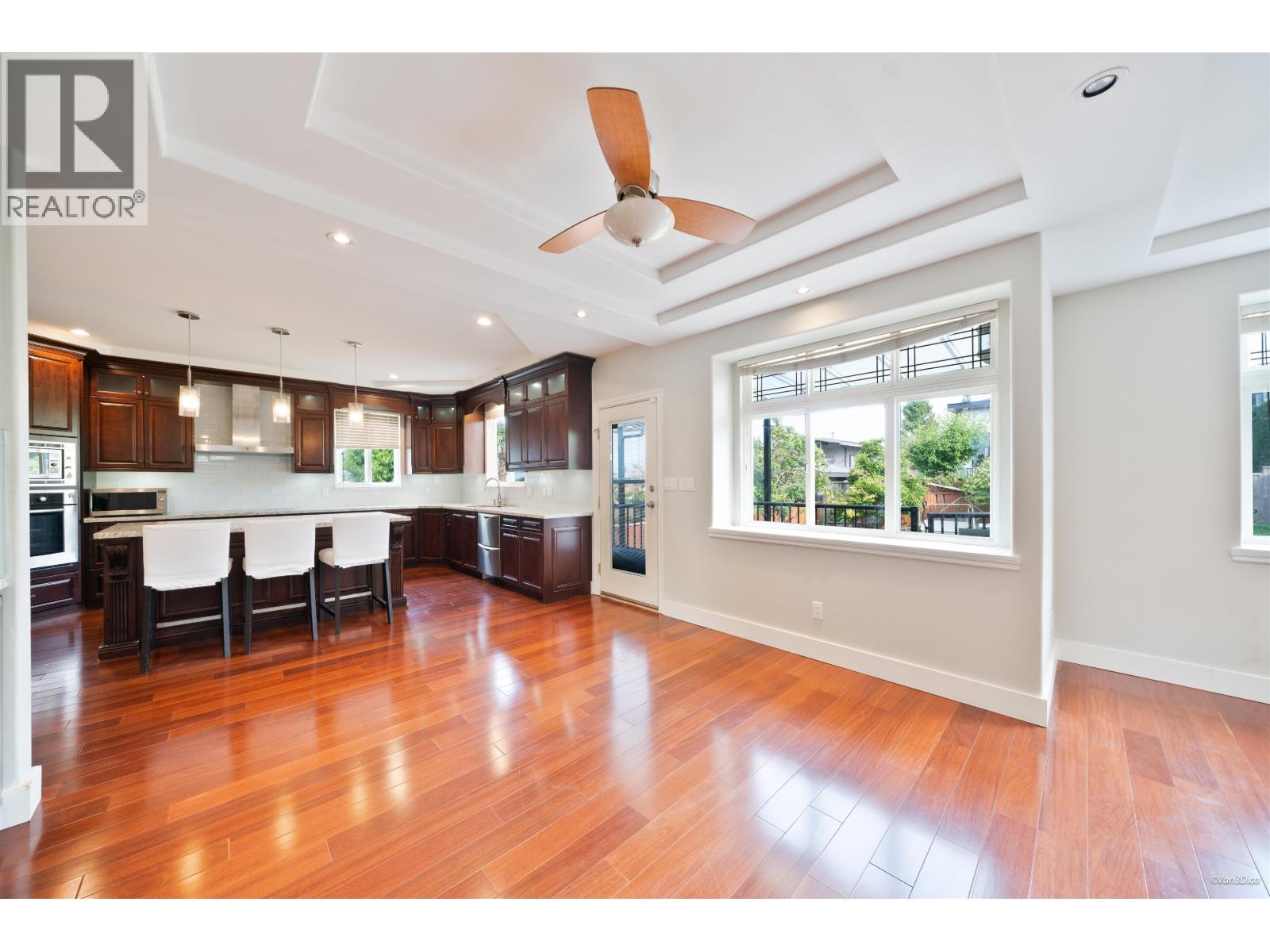 7157 Ridgeview Drive, Burnaby, British Columbia  V5A 4S1 - Photo 6 - R3160225