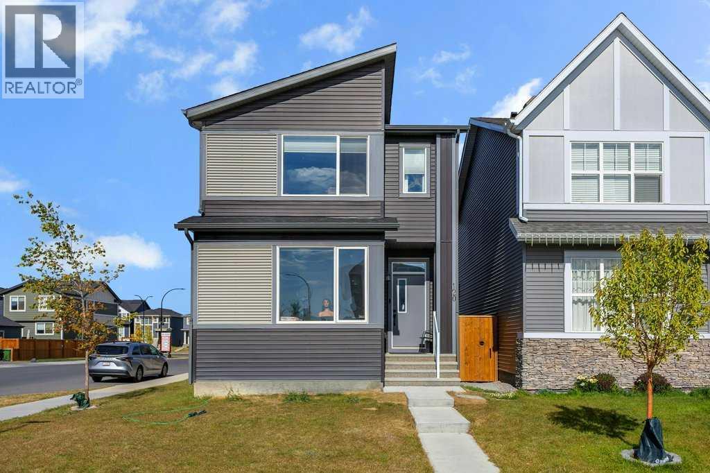 120 Belmont Villas Sw, Calgary, Alberta  T2X 4W5 - Photo 1 - A2304492