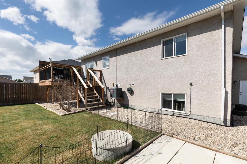 30 Rockridge Crescent, Blumenort, Manitoba  R0A 0C1 - Photo 23 - 202621830
