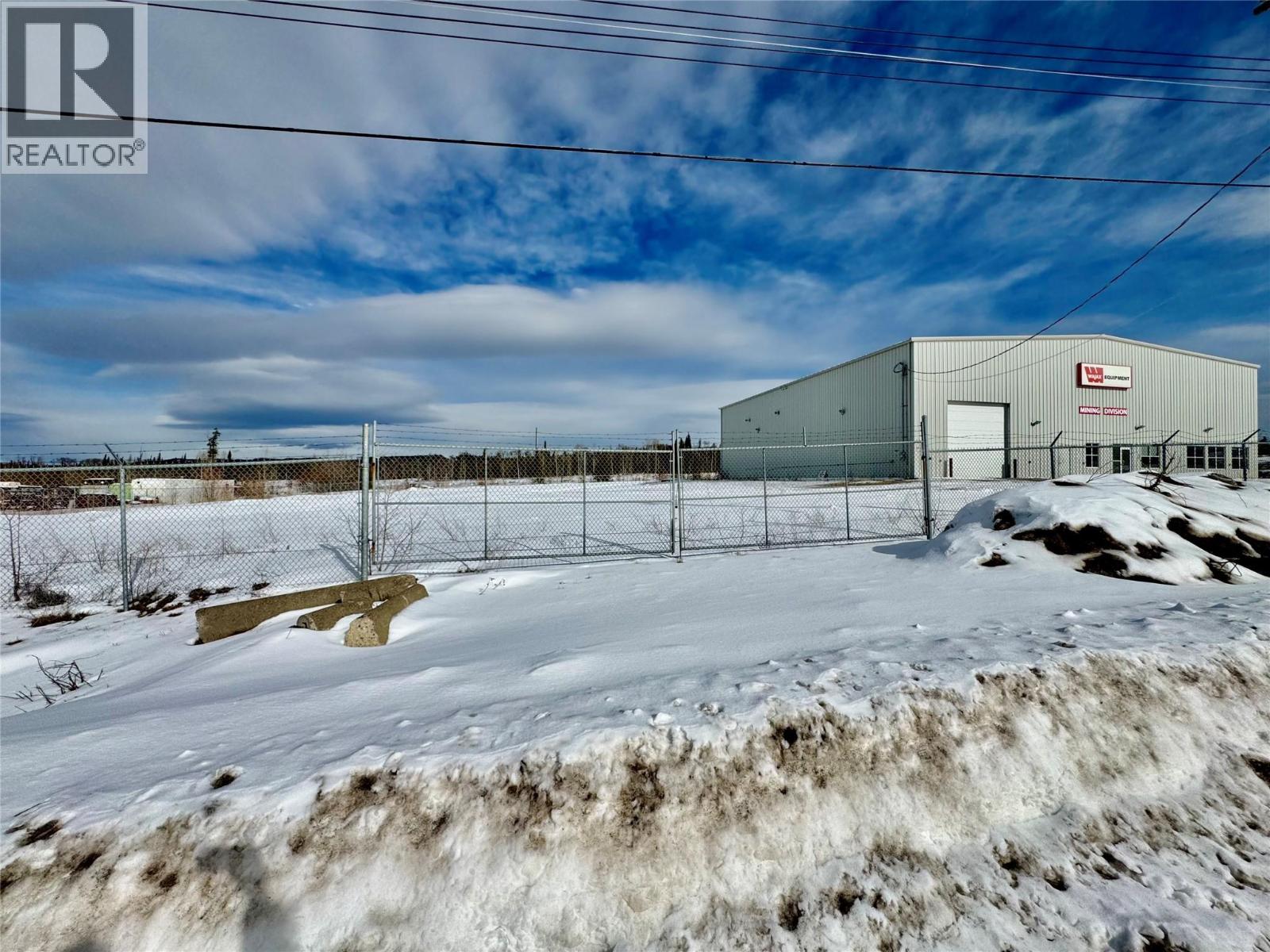 207-213 Industrial Drive Road, Tumbler Ridge, British Columbia  V0C 2W0 - Photo 32 - 10364512