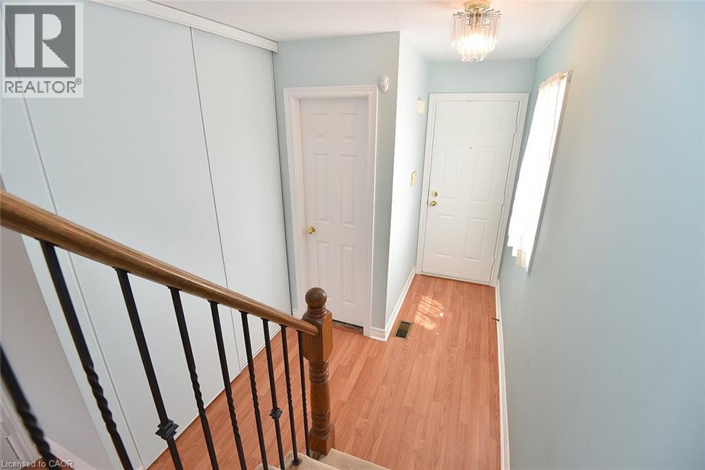 12 Whitedeer Road Unit# 18, Stoney Creek, Ontario  L8J 3T4 - Photo 4 - 40850667