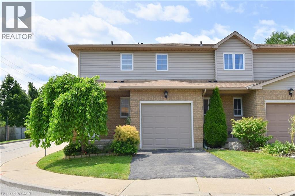 12 WHITEDEER Road Unit# 18, Stoney Creek, Ontario