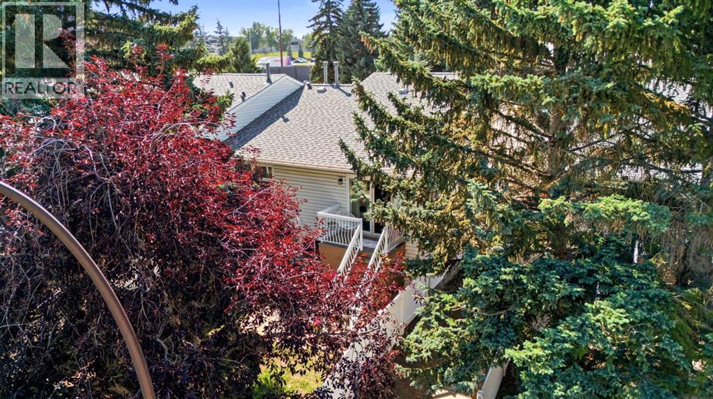 237 Sabrina Way SW, Calgary, Alberta  T2W 4J4 - Photo 17 - A2340712