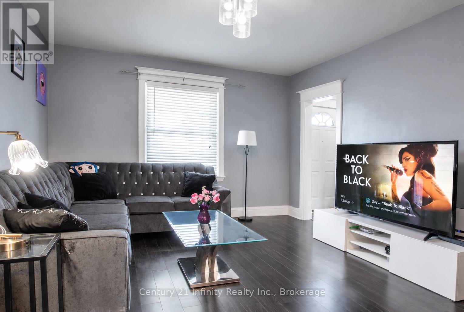 128 Birch Avenue, Hamilton, Ontario  L8L 6H7 - Photo 2 - X13726514