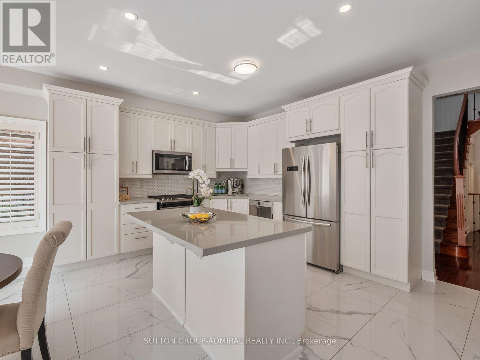 16 Craigvale Street, Vaughan, Ontario  L6A 0M3 - Photo 9 - N13587328