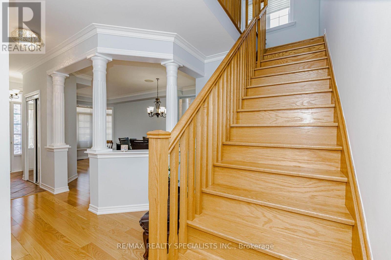 8 Tovey Terrace, Brampton, Ontario  L6R 0E5 - Photo 7 - W13593868