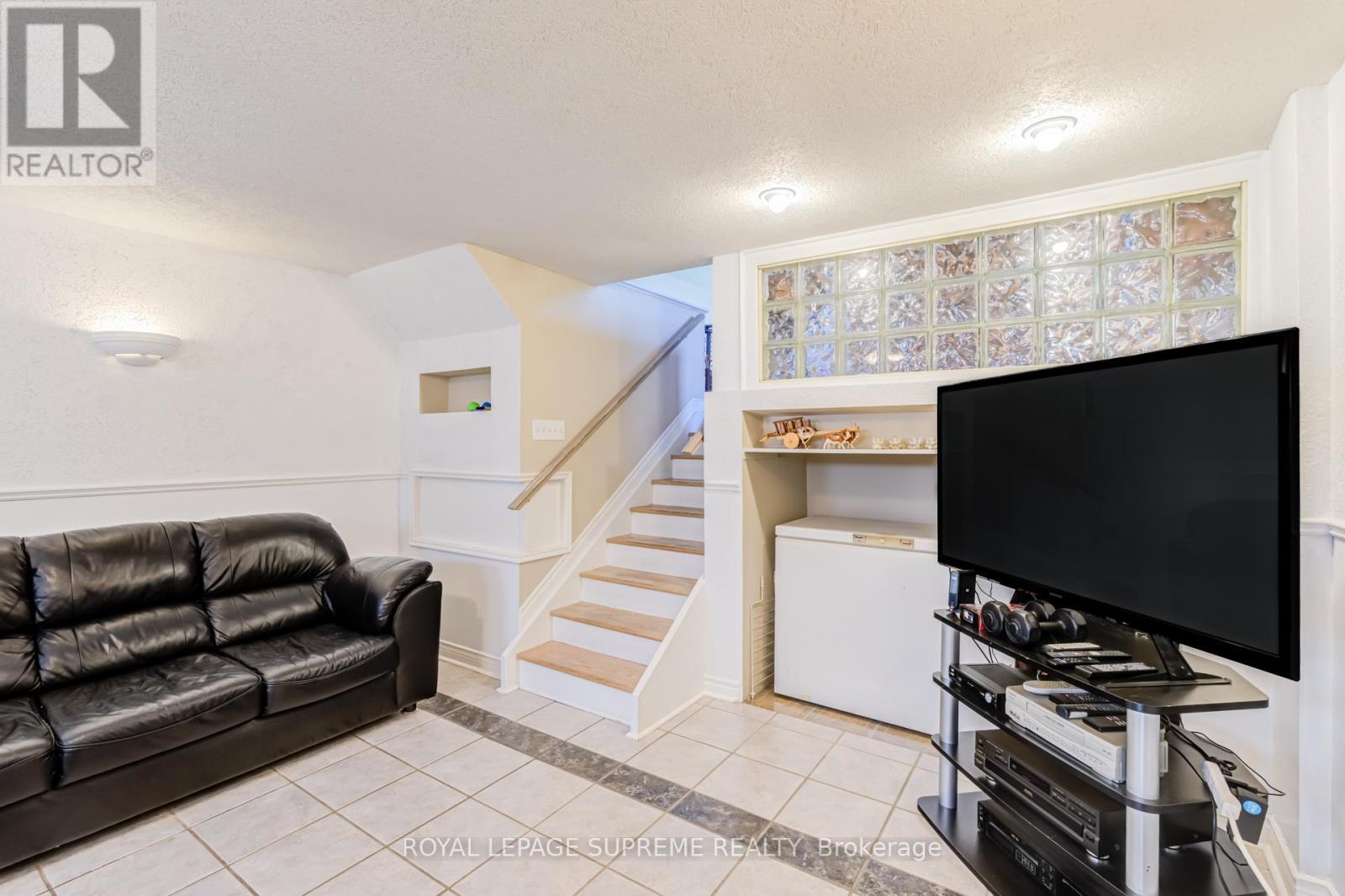 7236 Meyer Drive, Mississauga, Ontario  L4T 3A9 - Photo 23 - W13605980