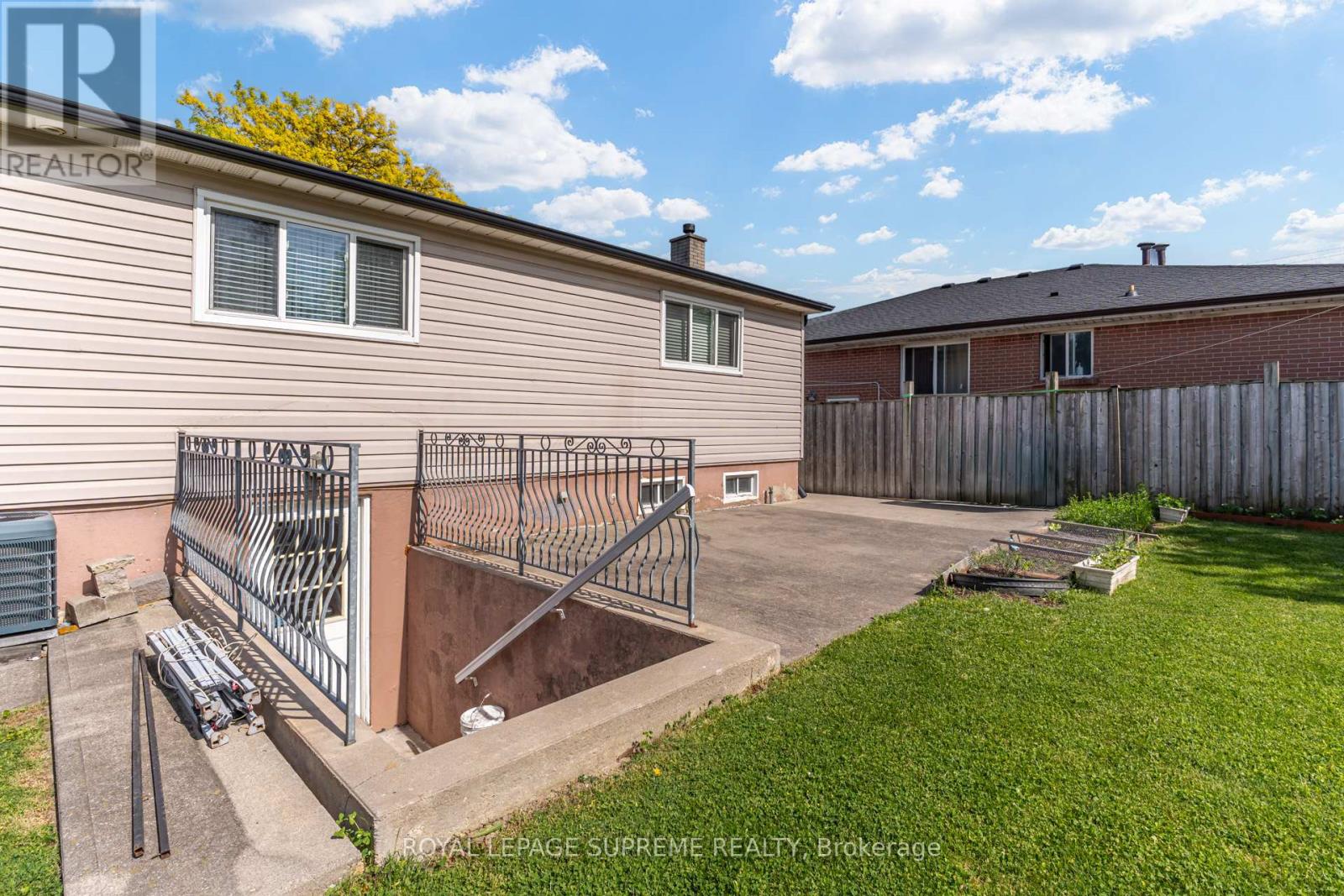 7236 Meyer Drive, Mississauga, Ontario  L4T 3A9 - Photo 30 - W13605980