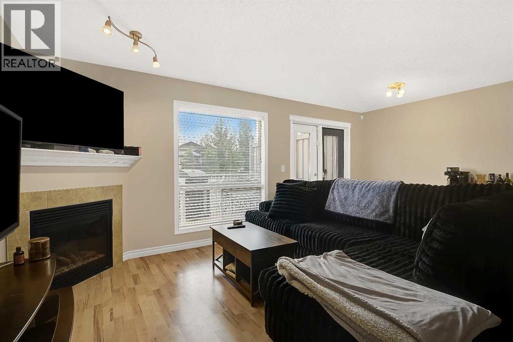 7027 112 Street, Grande Prairie, Alberta  T8W 0C8 - Photo 3 - A2341638