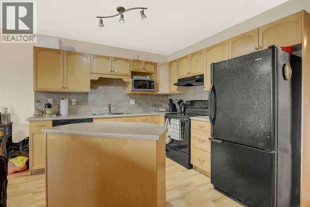 7027 112 Street, Grande Prairie, Alberta  T8W 0C8 - Photo 6 - A2341638