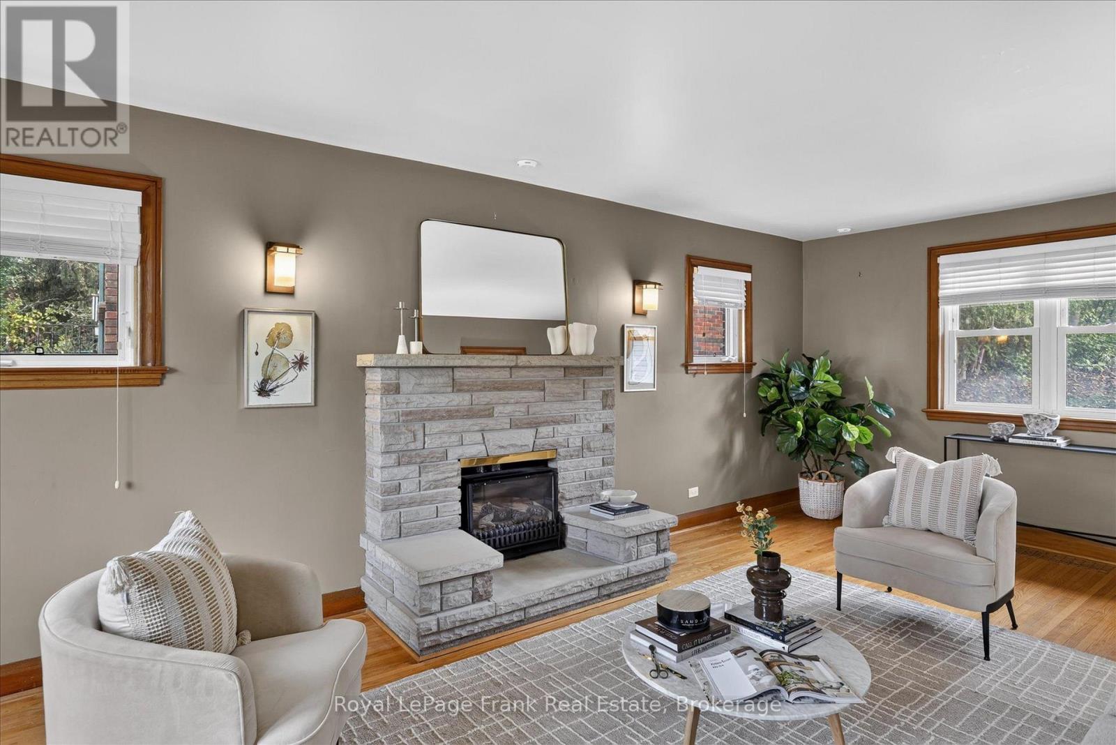 174 Sophia Street, Peterborough, Ontario  K9H 1E5 - Photo 9 - X13731820