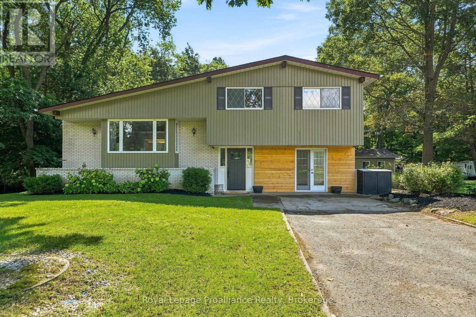 17537 Telephone Road, Quinte West, Ontario  K8V 5P4 - Photo 3 - X13732064