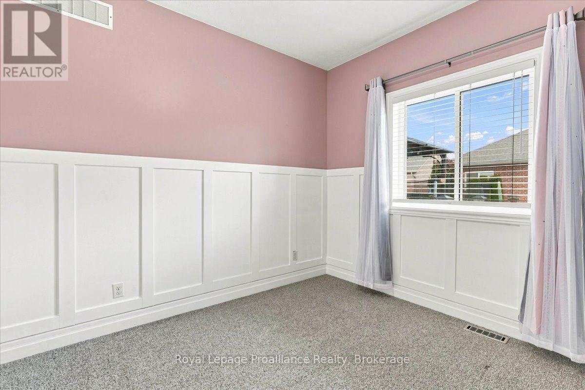 54 Cavendish Drive, Belleville, Ontario  K8N 0L6 - Photo 24 - X13732124