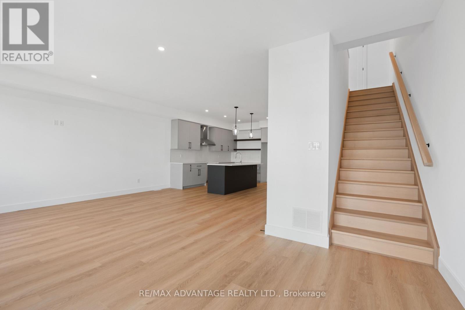 3363 David Milne Way, London South, Ontario  N6L 0B9 - Photo 19 - X13731844