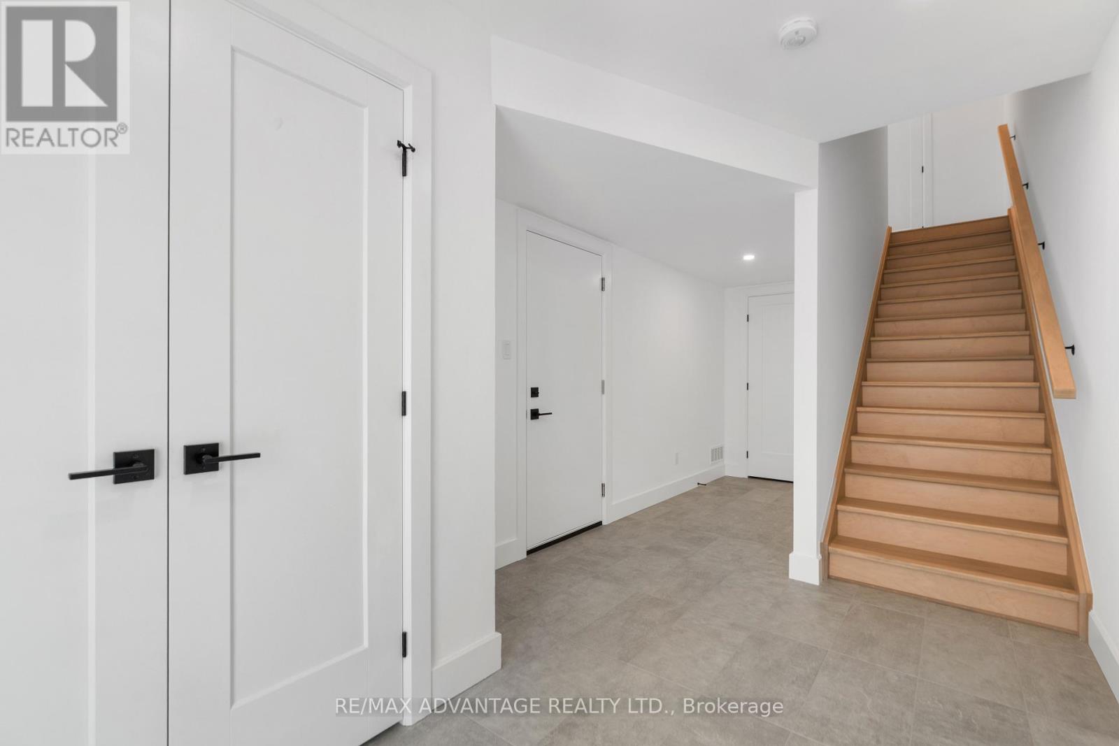 3363 David Milne Way, London South, Ontario  N6L 0B9 - Photo 7 - X13731844