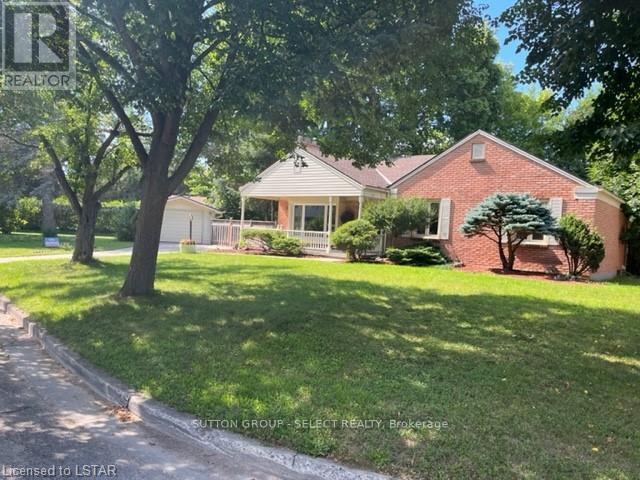 $1,800 MonthlyLower - 6 Kirkton Court, London North, Ontario