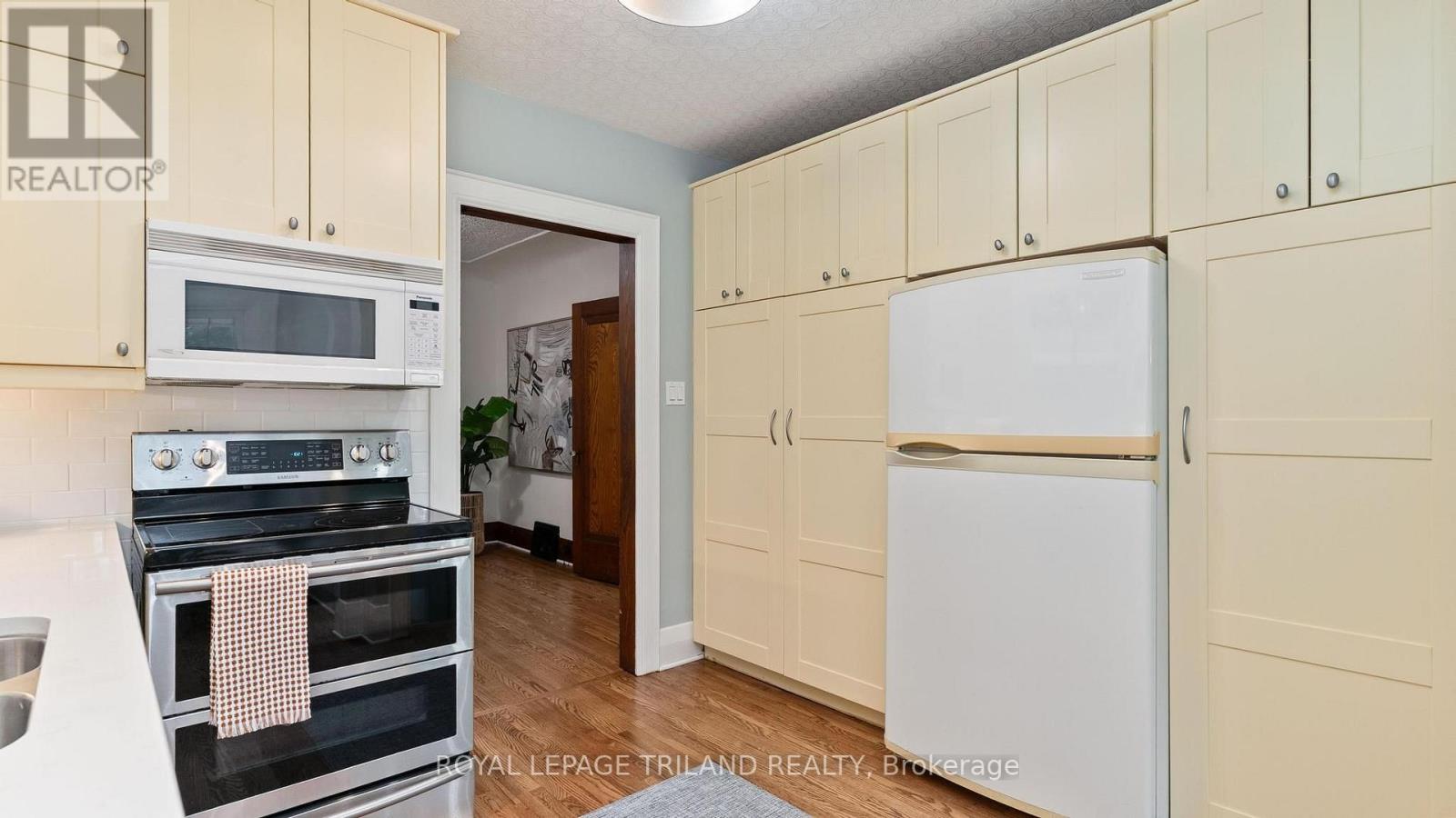 282 Cathcart Street, London South, Ontario  N6C 3N5 - Photo 8 - X13731922
