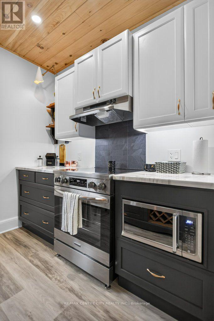 344 Wellington Street, St. Thomas, Ontario  N5R 2T3 - Photo 17 - X13731944