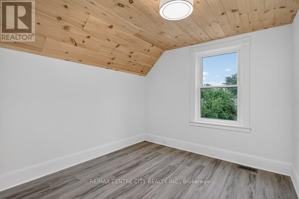 344 Wellington Street, St. Thomas, Ontario  N5R 2T3 - Photo 29 - X13731944