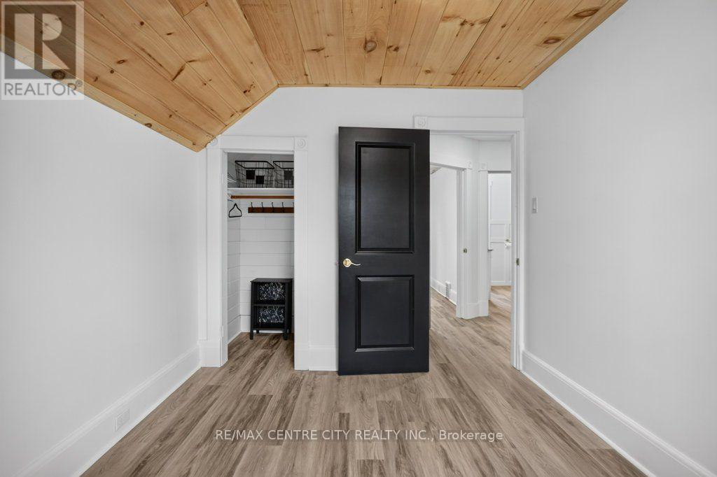 344 Wellington Street, St. Thomas, Ontario  N5R 2T3 - Photo 32 - X13731944