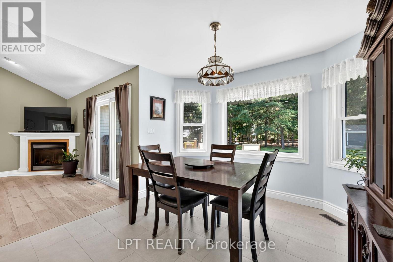 10011 Jenna Road, Lambton Shores, Ontario  N0M 1T0 - Photo 14 - X13732104
