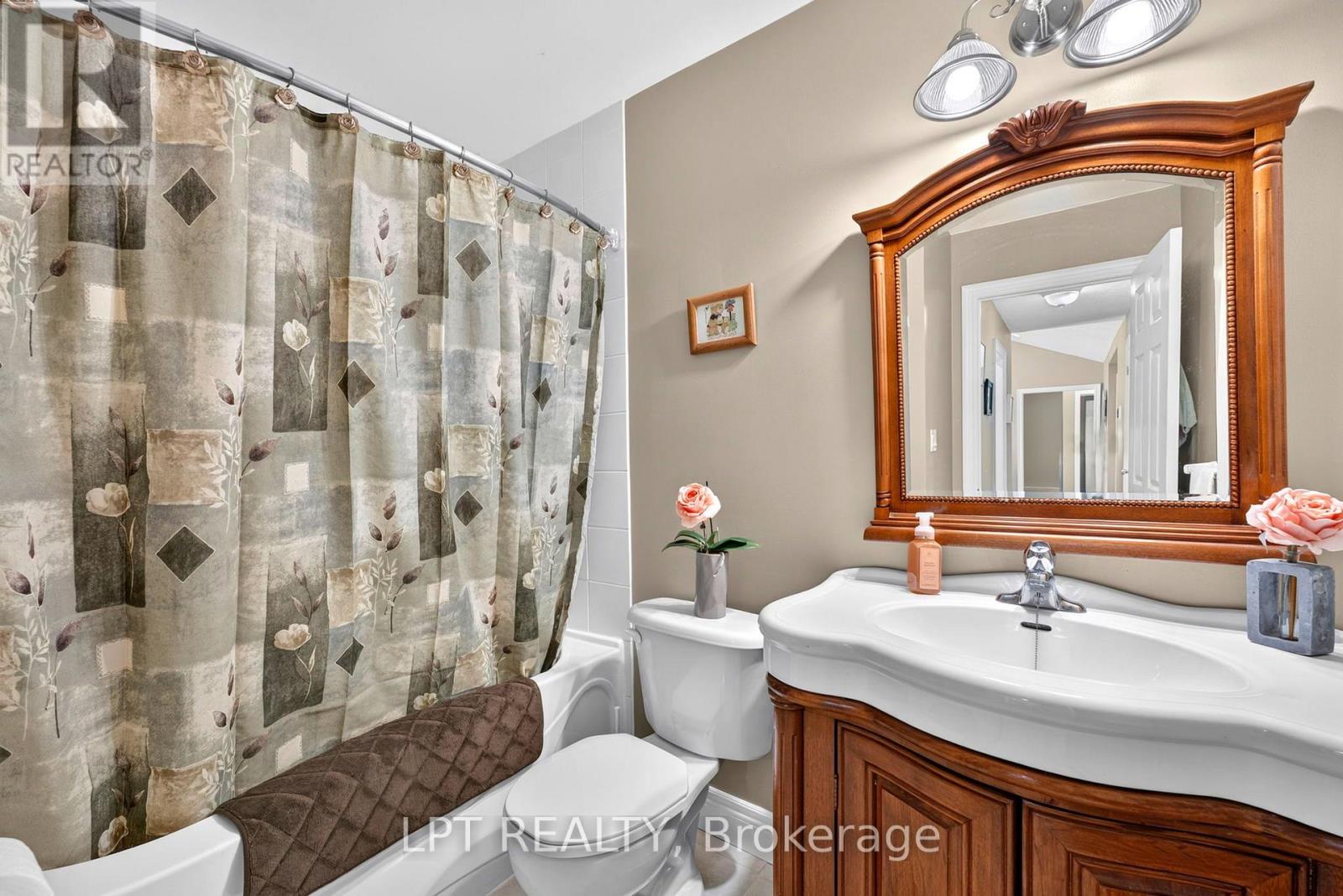 10011 Jenna Road, Lambton Shores, Ontario  N0M 1T0 - Photo 21 - X13732104