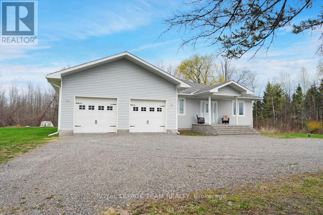 986 South Gower Drive, North Grenville, Ontario  K0G 1J0 - Photo 2 - X13732054