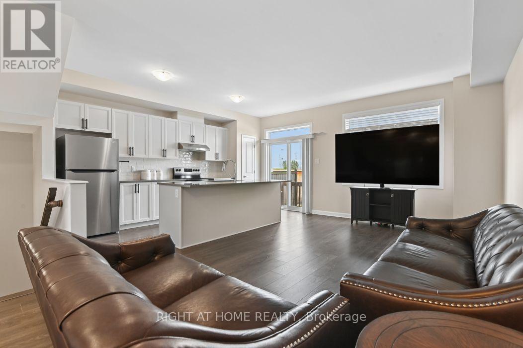 576 Prominence Way, Ottawa, Ontario  K4A 5K8 - Photo 5 - X13732082