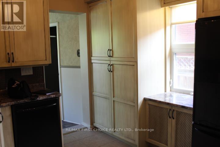 310 Algoma Street N, Thunder Bay, Ontario  P7A 5A9 - Photo 17 - X13437846