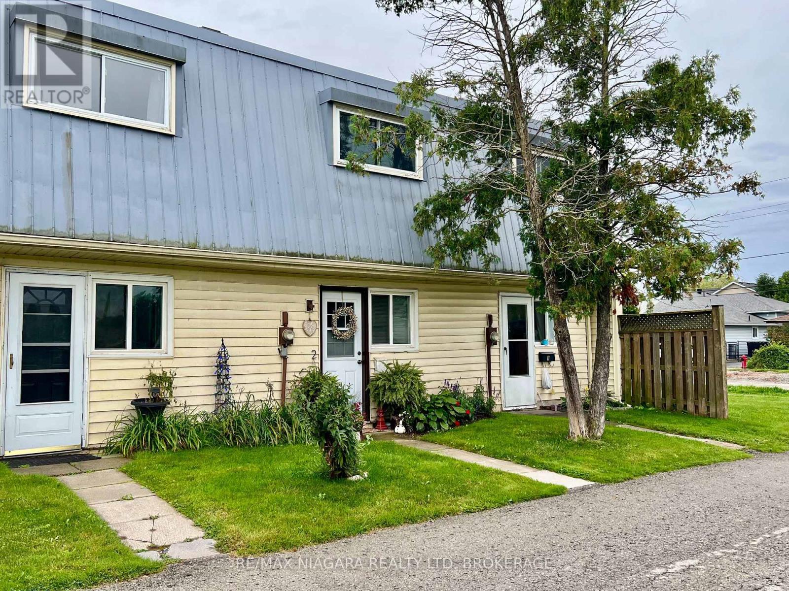 2 - 8646 WILLOUGHBY DRIVE, Niagara Falls, Ontario
