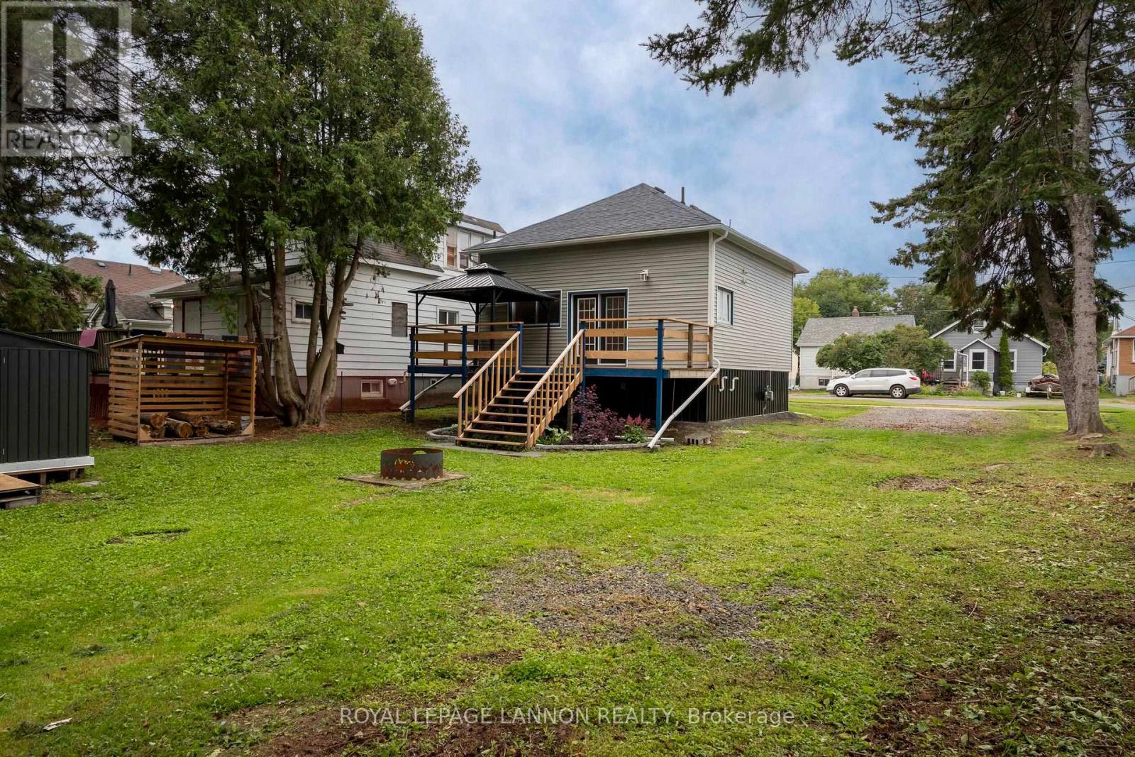 238 Angus Street, Thunder Bay, Ontario  P7A 2Y4 - Photo 3 - X13728474