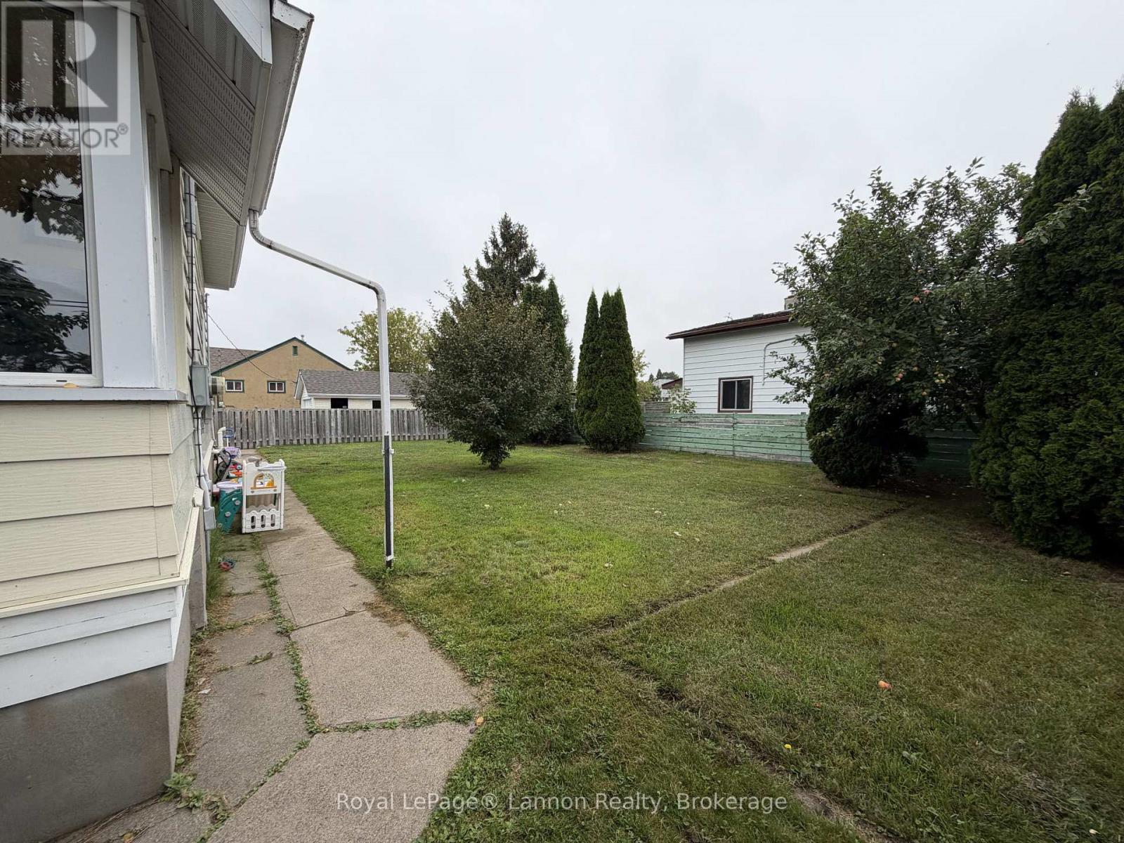 279 Dewe Avenue, Thunder Bay, Ontario  P7A 2E7 - Photo 37 - X13732116