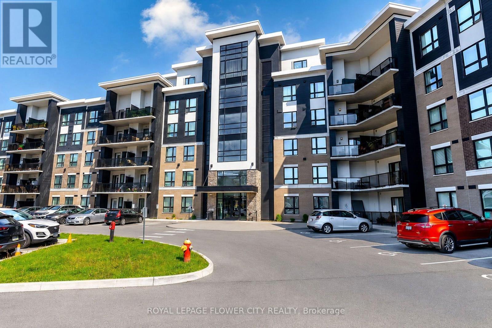 404 - 630 Sauve Street, Milton, Ontario L9T 9A6 - Photo 2 - W13701680