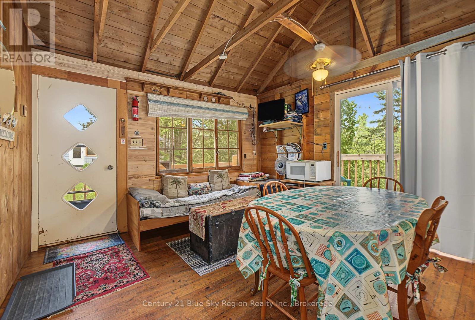 5065 Highway 11 N, Temagami, Ontario  P1B 8G3 - Photo 34 - X13731878